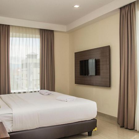 Green Eden Hotel Манадо Номер фото