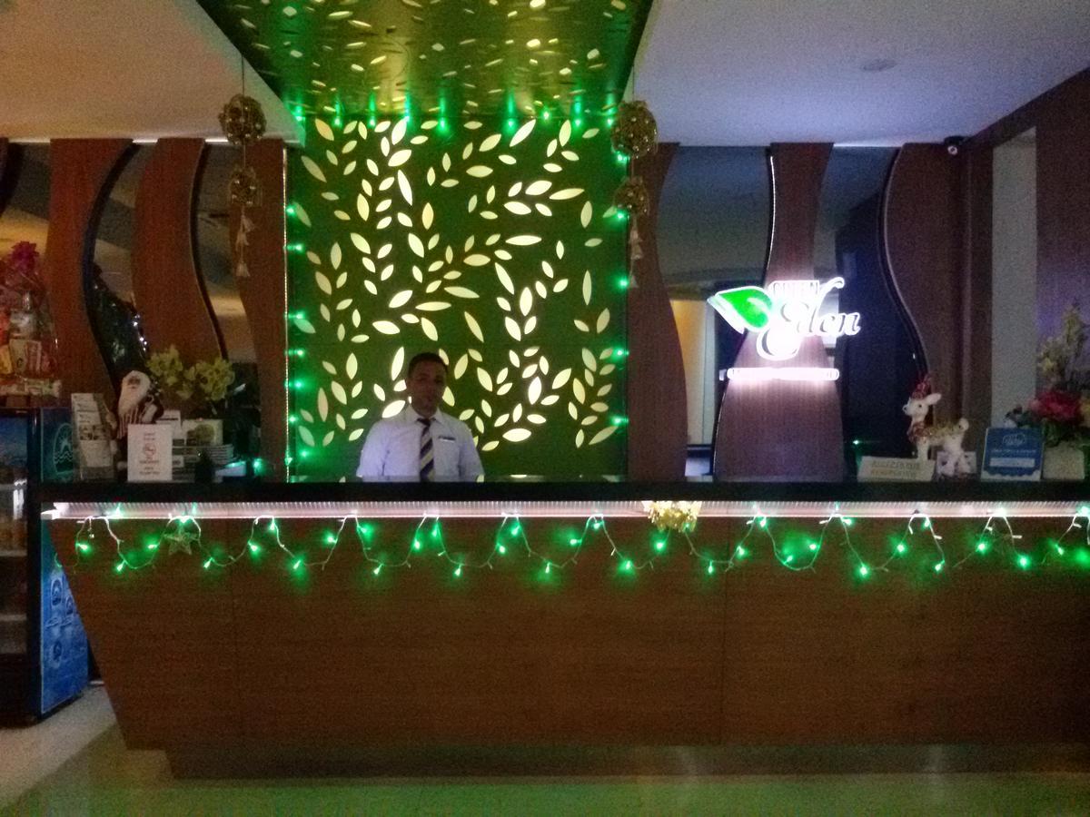 Green Eden Hotel Манадо Екстер'єр фото